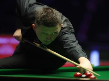 Kyren Wilson and Stuart Bingham vie for Semi Final place