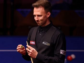 Judd Trump beats Ryan Day 6-0, as Champion of Champions kicks off