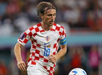 Croatian midfielder signs extension at Real Madrid