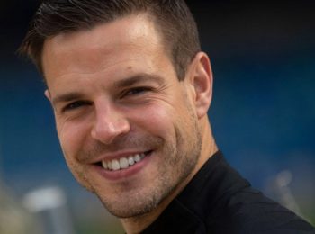 Atletico Madrid completes Cesar Azpilicueta signing